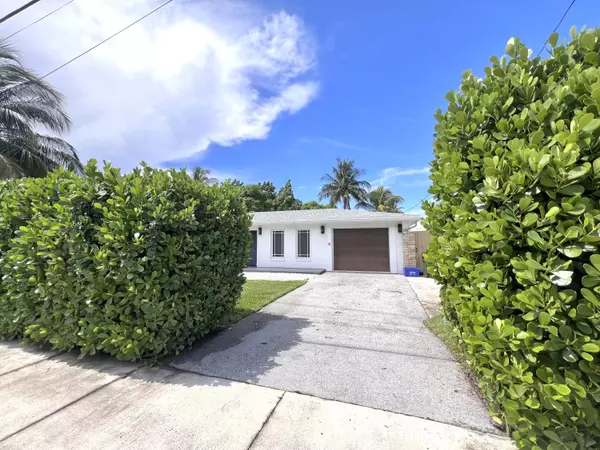 Delray Beach, FL 33444,902 S Swinton AVE