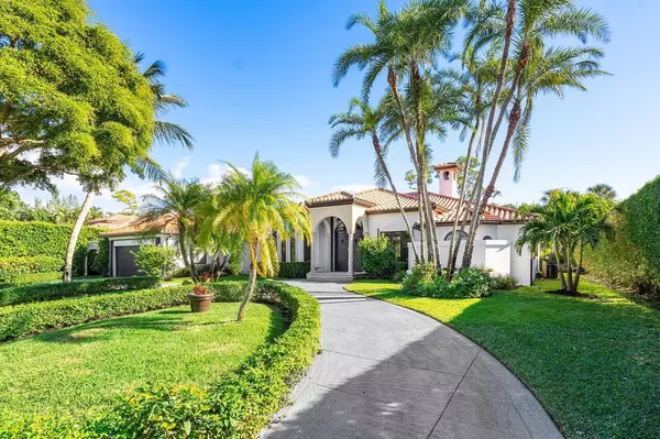 598 N Country Club DR, Atlantis, FL 33462