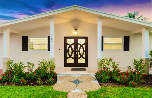 3700 Australian CT, West Palm Beach, FL 33407