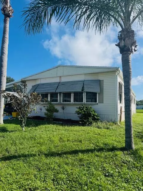 19 W Caribbean, Port Saint Lucie, FL 34952