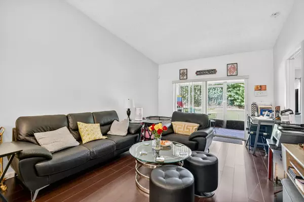 Boca Raton, FL 33496,18715 Candlewick DR