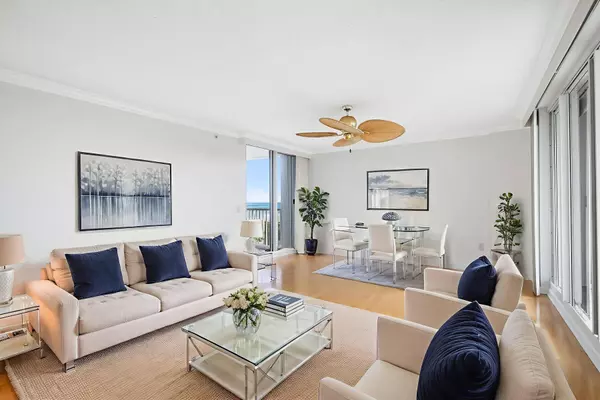 Fort Pierce, FL 34949,5049 N Highway A1a Ph1901