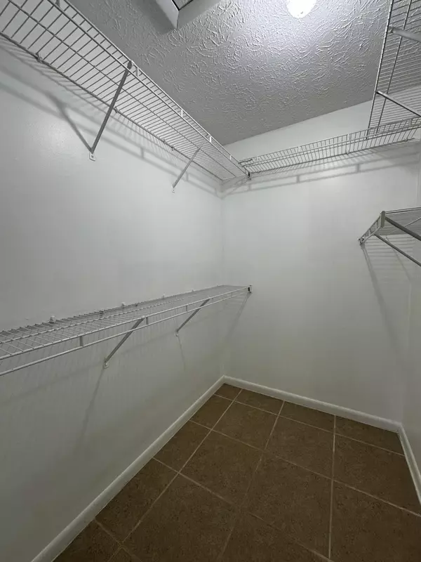 Port Saint Lucie, FL 34983,1686 SE Trumpet LN