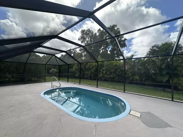 Port Saint Lucie, FL 34983,1686 SE Trumpet LN