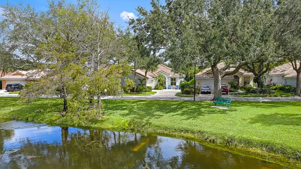 Jupiter, FL 33458,156 Hampton PL