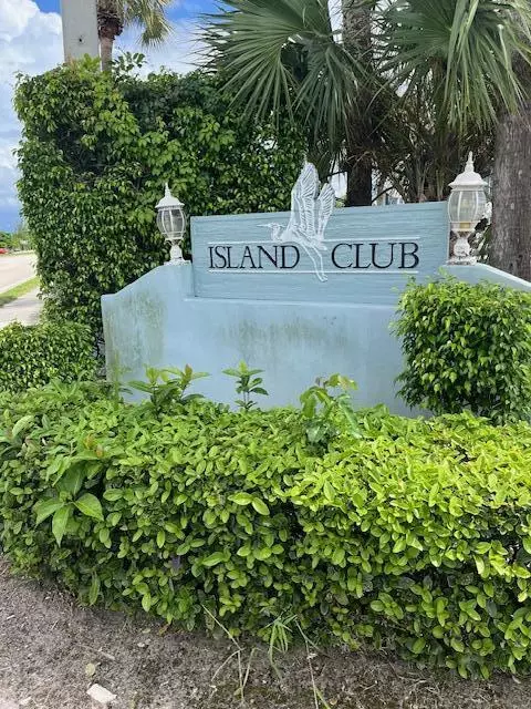 Lake Worth, FL 33462,3841 E Island Club CIR