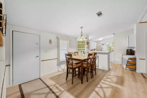 Hobe Sound, FL 33455,8199 SE Eagle AVE