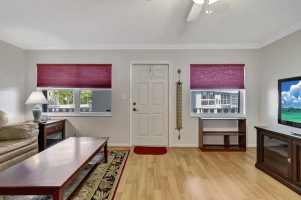 Ocean Ridge, FL 33435,5540 N Ocean BLVD 204