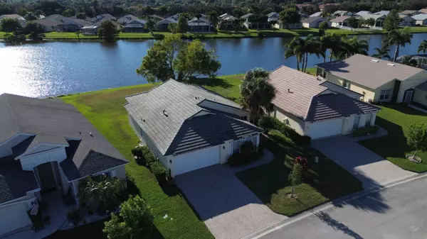 Port Saint Lucie, FL 34986,532 SW Indian Key Drive DR