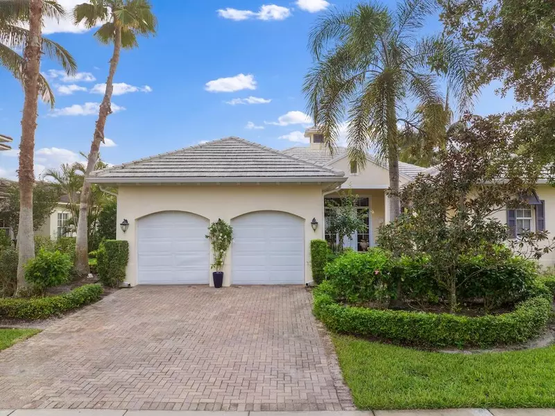 6585 Martinique WAY, Vero Beach, FL 32967