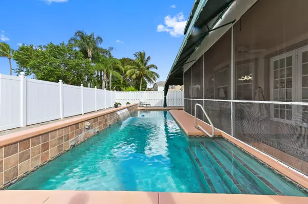 Royal Palm Beach, FL 33411,2503 Glendale DR