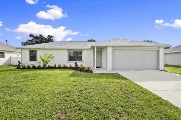 4541 SW Uleta ST, Port Saint Lucie, FL 34953