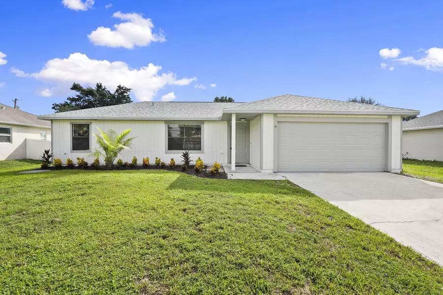 4541 SW Uleta ST, Port Saint Lucie, FL 34953