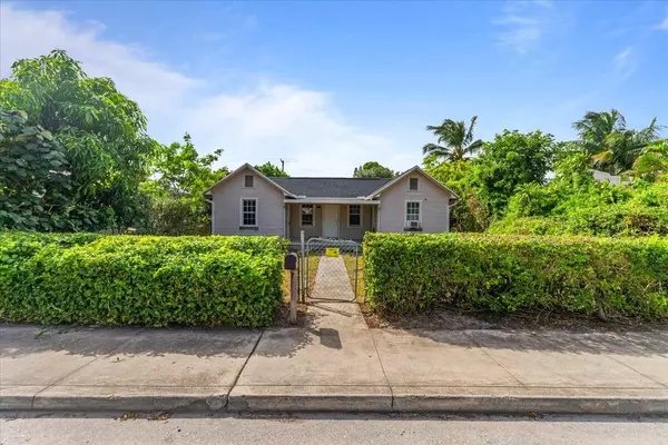 127 S C ST, Lake Worth Beach, FL 33460