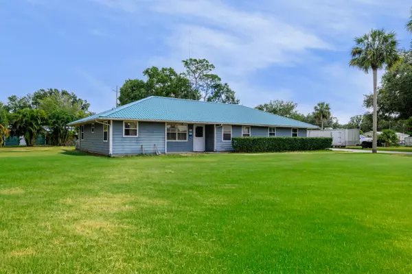 588 NE 28th AVE, Okeechobee, FL 34972