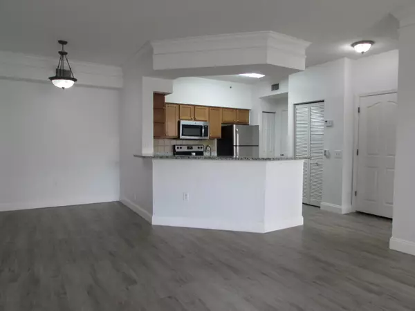 West Palm Beach, FL 33411,9873 Baywinds DR 5107