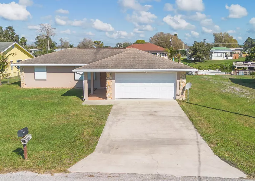2907 SE 21st CT, Okeechobee, FL 34974