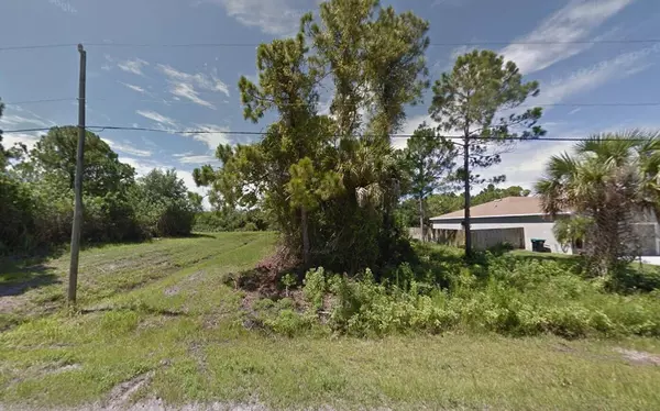1174 SE Westunder ST, Palm Bay, FL 32909