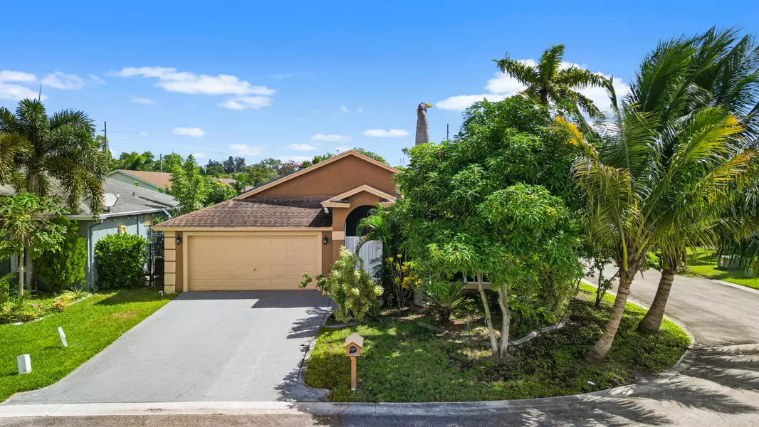 1516 Patrick WAY, Greenacres, FL 33413
