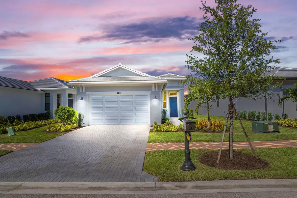 Port Saint Lucie, FL 34953,423 SE Via Sangro