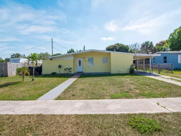 104 SE El Sito CT, Port Saint Lucie, FL 34952