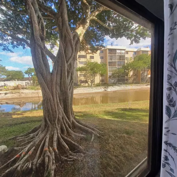 Lake Worth, FL 33467,4820 Lucerne Lakes BLVD 108