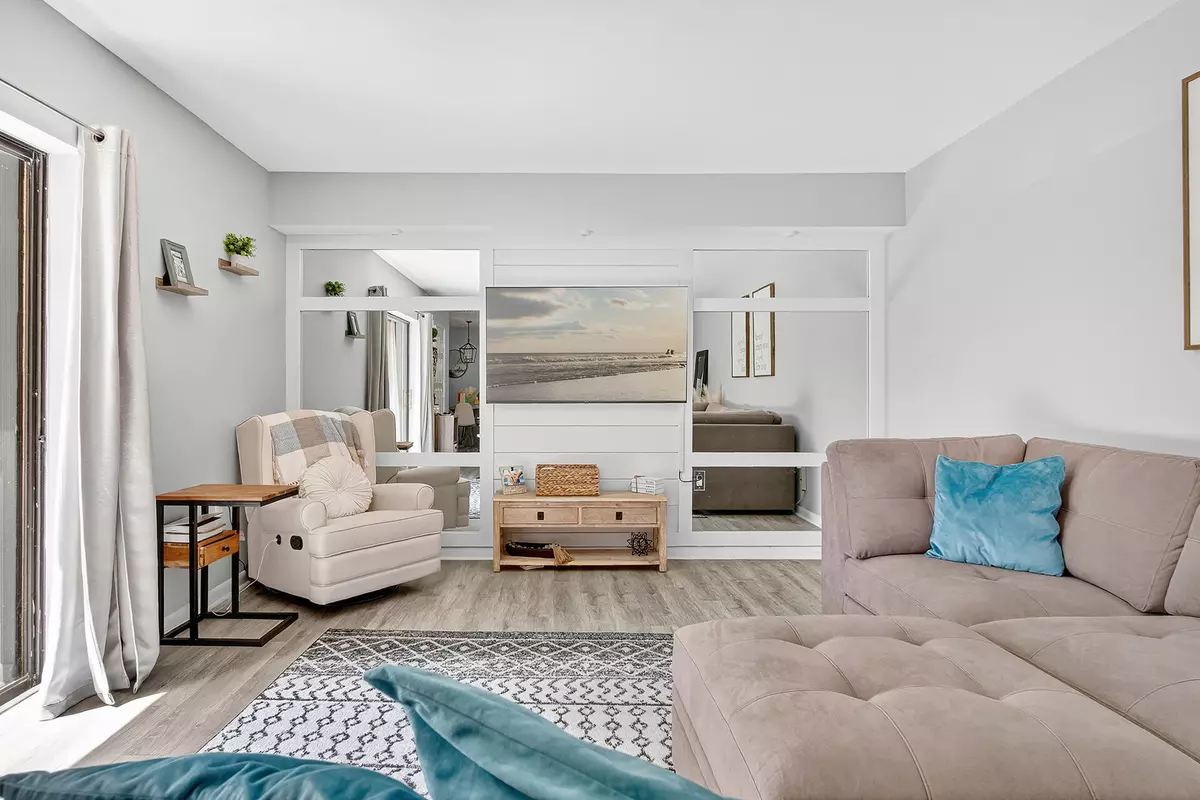 West Palm Beach, FL 33409,6818 68th WAY