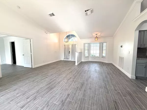 Port Saint Lucie, FL 34953,3750 SW Manak ST