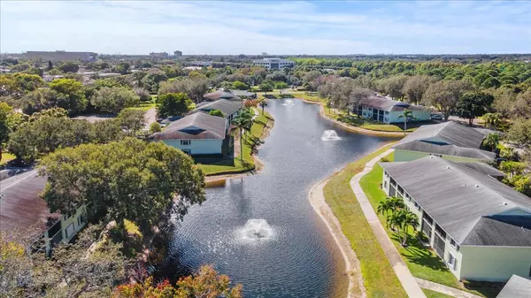 701 Sabal Ridge CIR F, Palm Beach Gardens, FL 33418