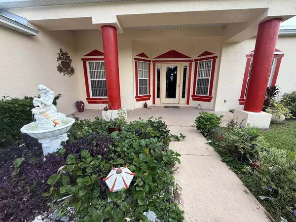 Port Saint Lucie, FL 34984,332 SW Glenwood DR