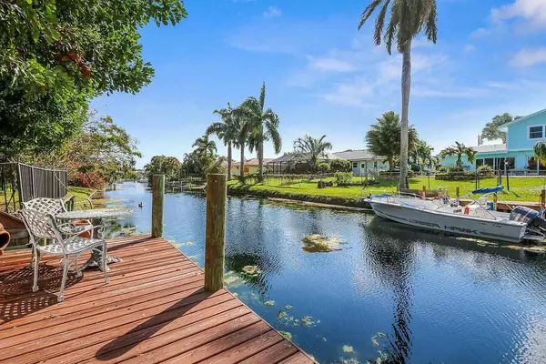 1888 Ascott RD, North Palm Beach, FL 33408