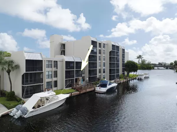 Boca Raton, FL 33432,8 Royal Palm WAY 2050