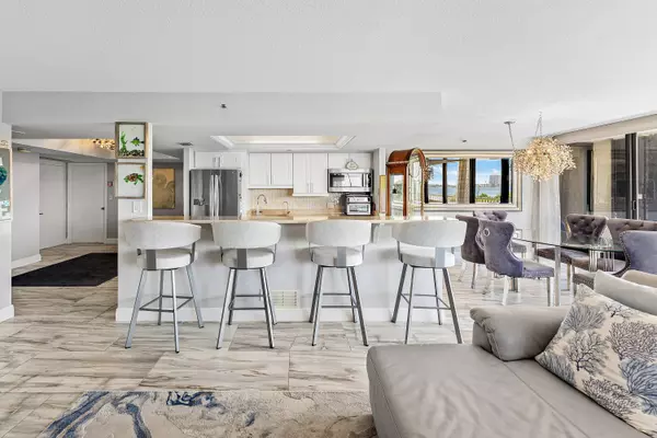 Riviera Beach, FL 33404,5280 N Ocean Drive DR 1e