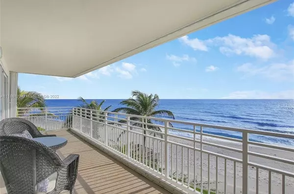 350 S Beach RD 401, Tequesta, FL 33469