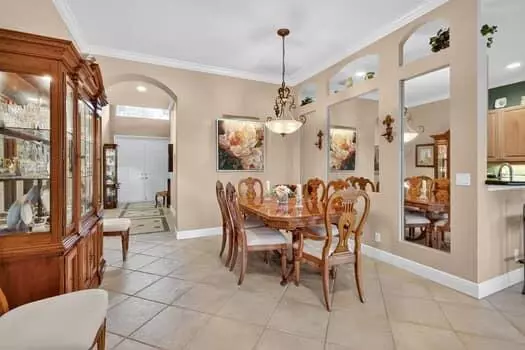 Port Saint Lucie, FL 34986,255 NW Toscane TRL