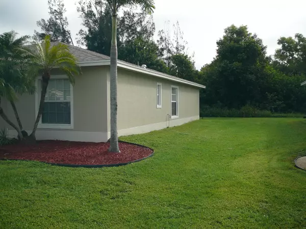 Port Saint Lucie, FL 34952,6512 Las Palmas WAY