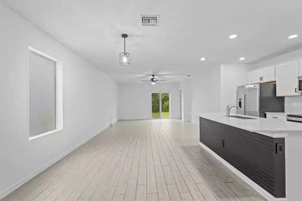 Fort Pierce, FL 34947,738 Worlington LN