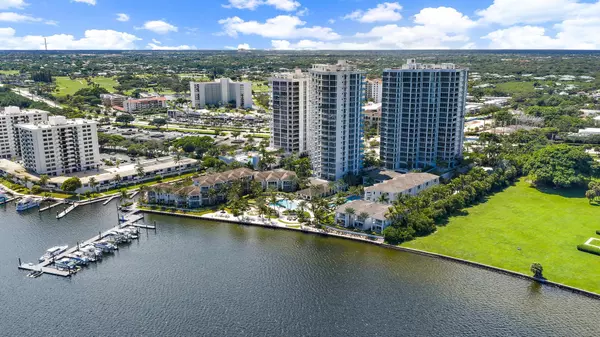 North Palm Beach, FL 33408,108 N Water Club CT