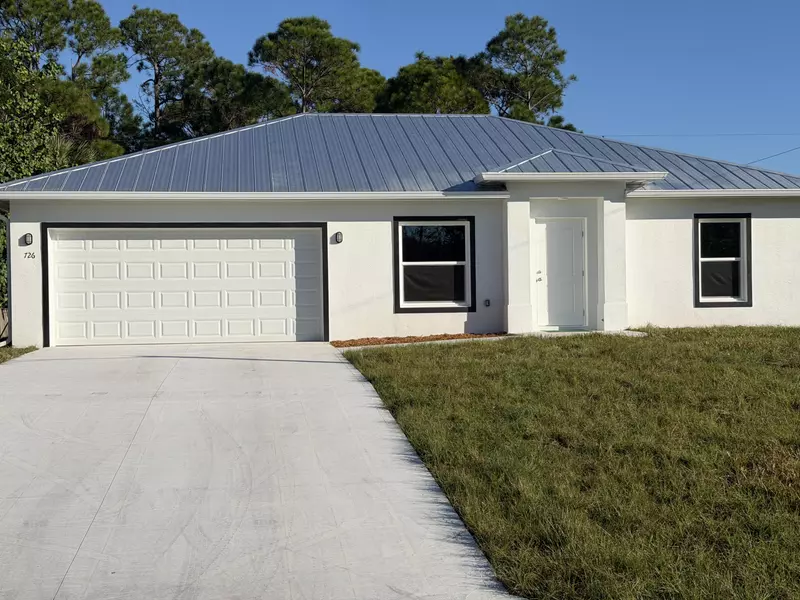 726 SW 18th PL, Vero Beach, FL 32962