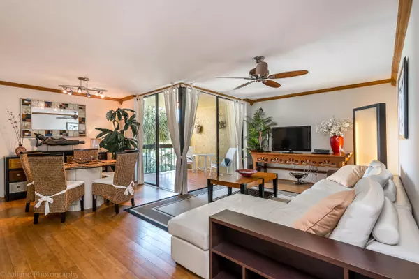 825 Egret CIR 308, Delray Beach, FL 33444