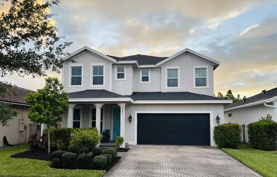 945 Wandering Willow WAY, Loxahatchee, FL 33470