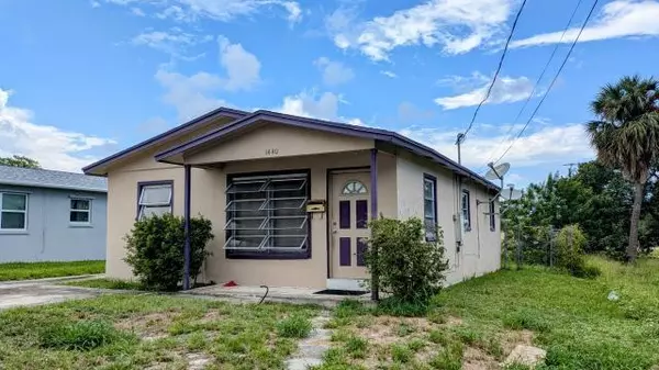 Riviera Beach, FL 33404,1440 W Ac Evans ST