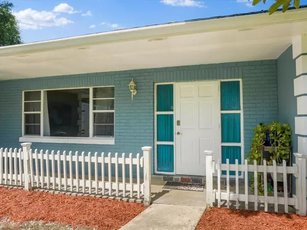 Fort Pierce, FL 34951,7508 Pensacola RD