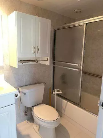 Delray Beach, FL 33446,259 Saxony F 259