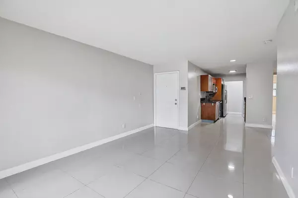 Sunrise, FL 33351,8789 NW 39 ST 8789