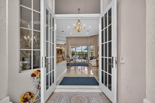 West Palm Beach, FL 33412,8784 Lakes BLVD