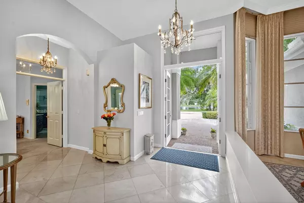 West Palm Beach, FL 33412,8784 Lakes BLVD