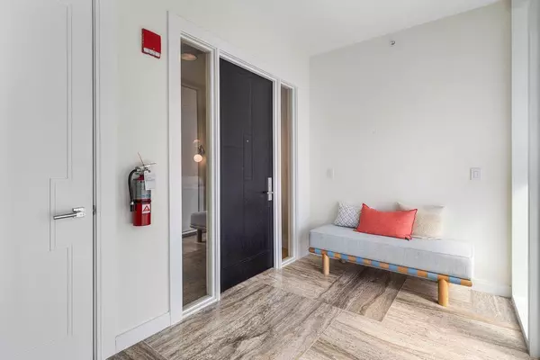 South Palm Beach, FL 33480,3550 S Ocean BLVD 6b