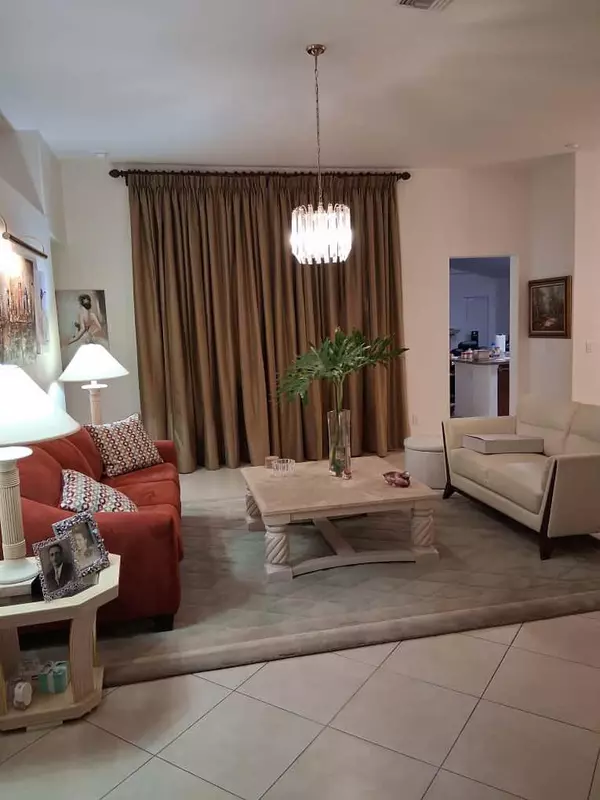 Port Saint Lucie, FL 34953,1325 SW California BLVD