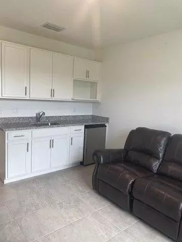 Fort Pierce, FL 34951,5133 Armina PL Studio